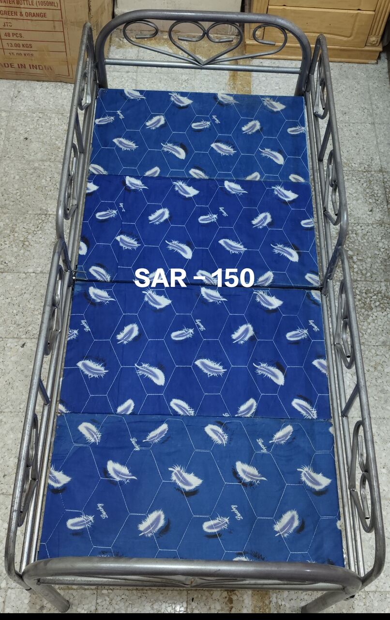 SAR 450, Normal Table, Folding Table & in Khobar