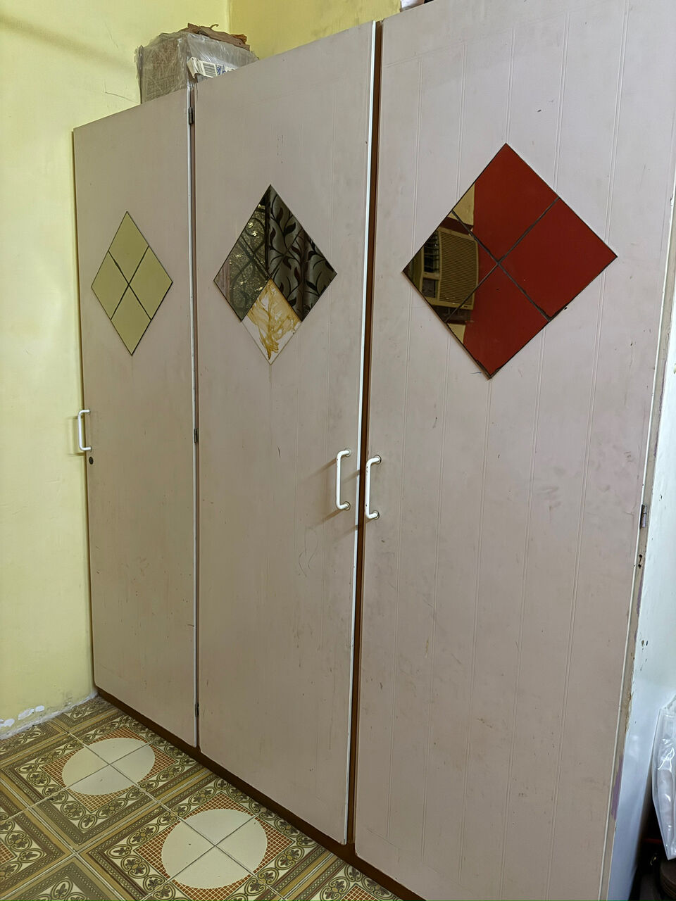SAR 50, Wadrobe Cupboard