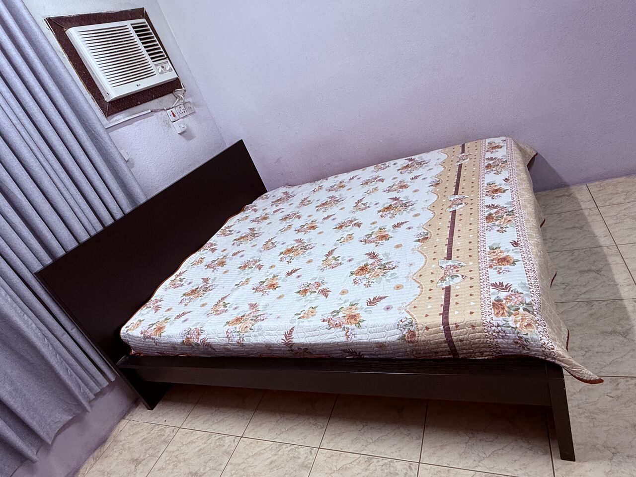 SAR 500, Coat With Bed And Wardrobe 6 Doors