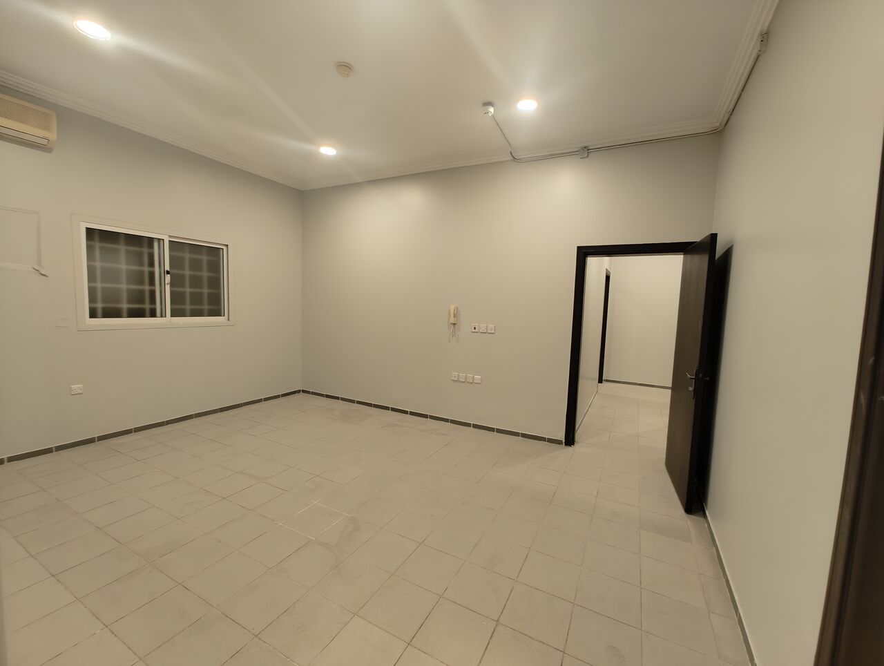 SAR 52000/year, 4 BR, 4BHK Family in Riyadh