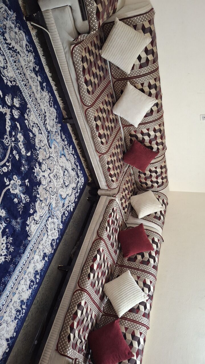 SAR 699, SAR 599/- Sofa Set Good Condition