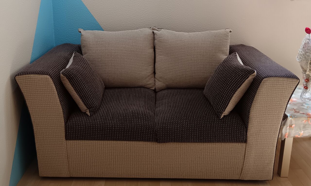 SAR 700, Furniture 7 Seater Sofa Set