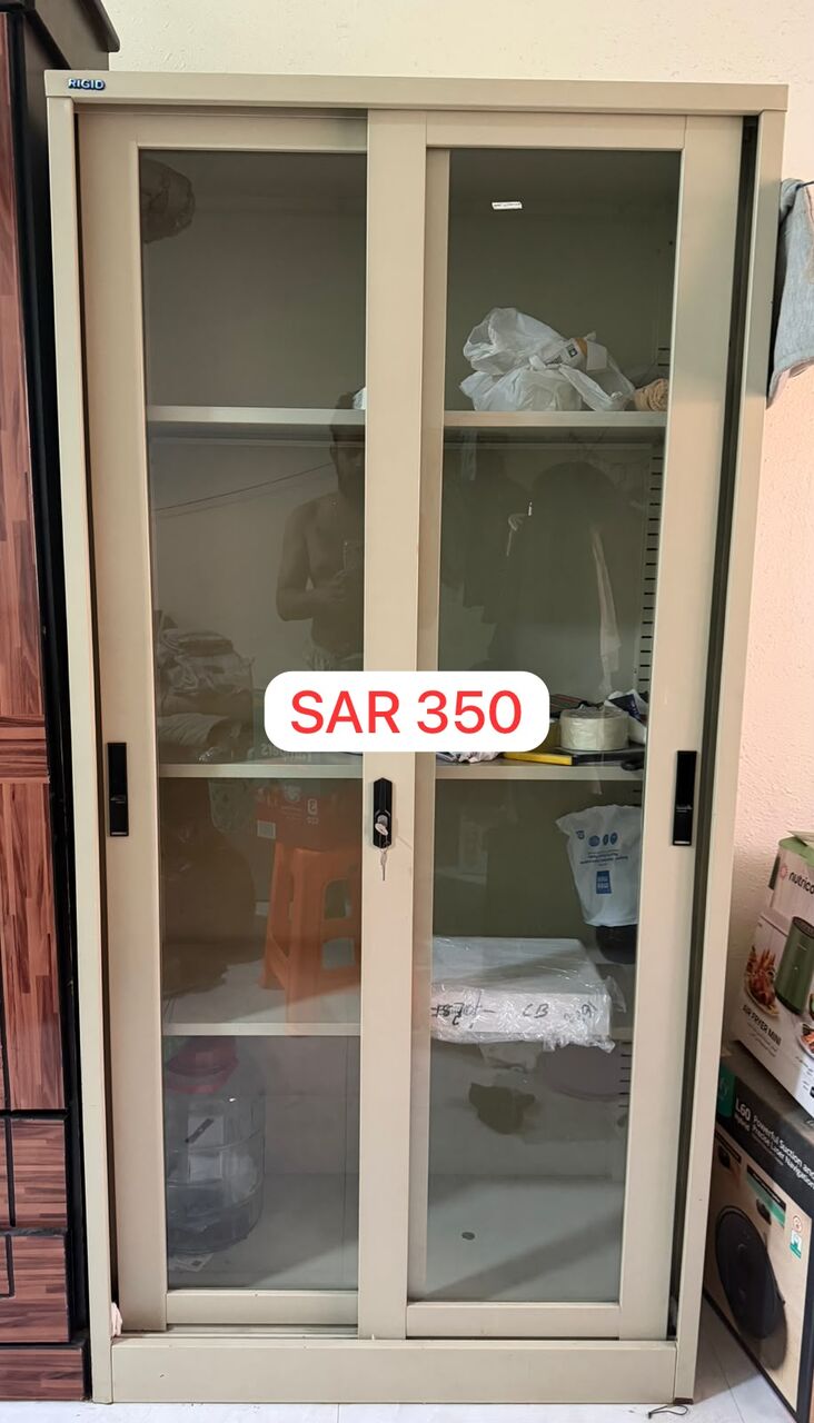 SAR 700, Household Items