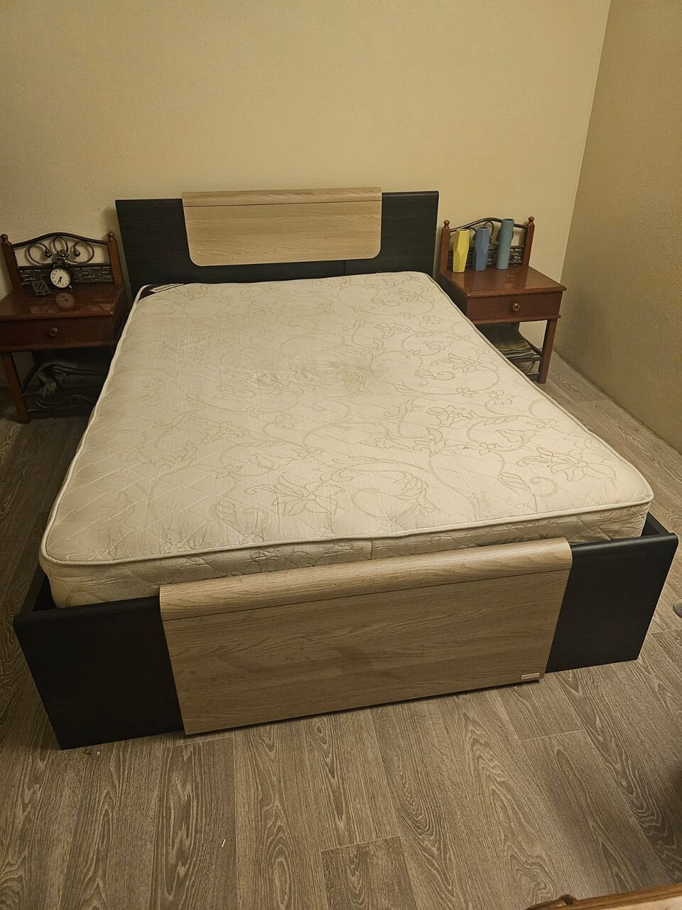 SAR 800, SAR 600 Bed And Matters