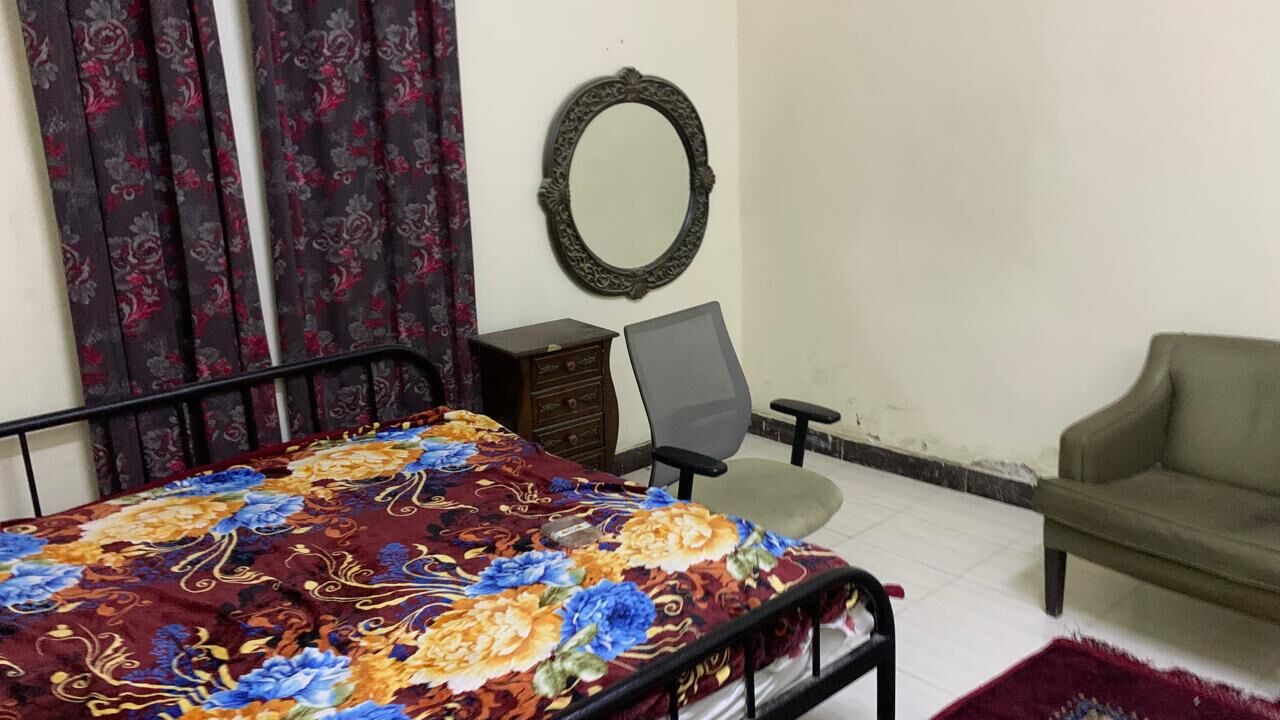 SAR 950/month, 350385 Sq. Meter, Room in Riyadh