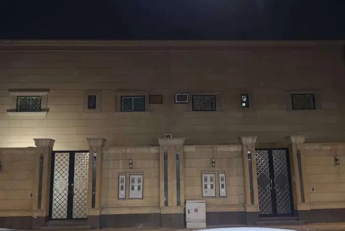 شقة للإيجار بالرياض- حي الزهراء- دور ثانى
