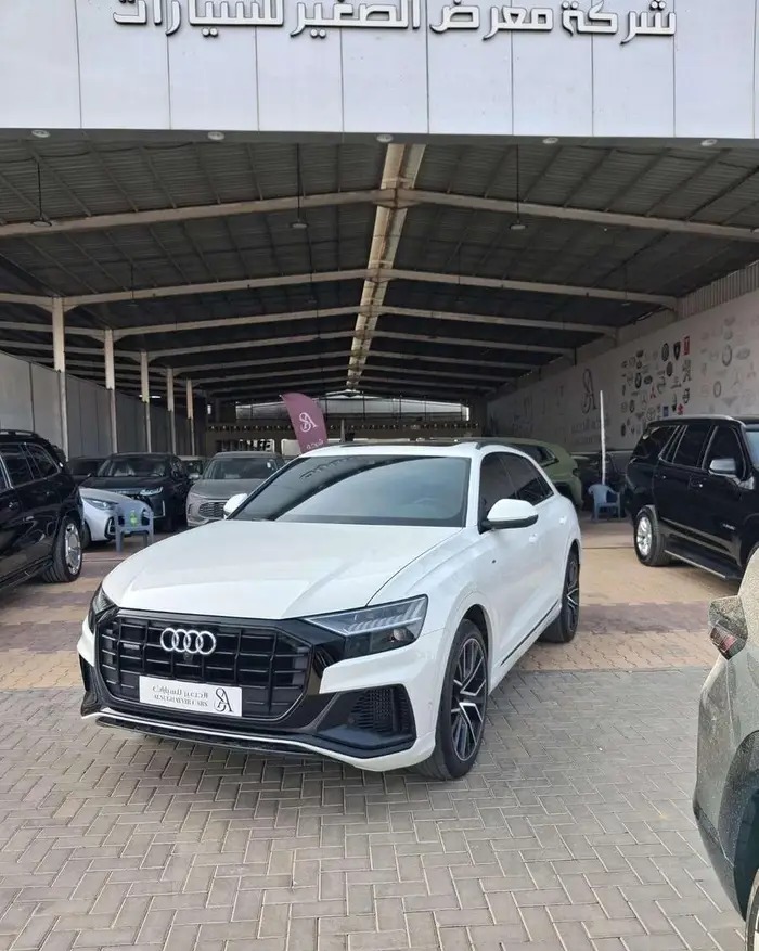 أودي Audi Q8 2020 بادي وكالة مشروط بالكامل