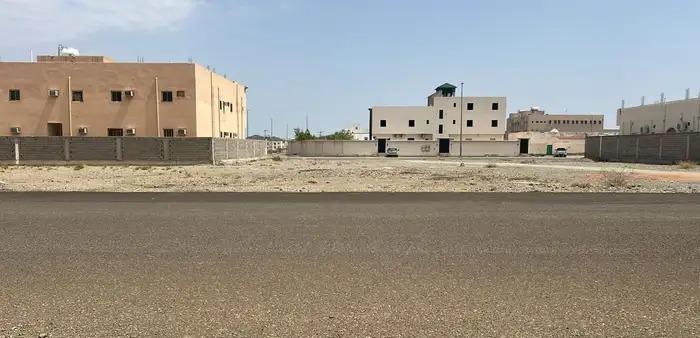 ارض سكنية مخطط اليتمه في ضواحي المدينه المنوره
