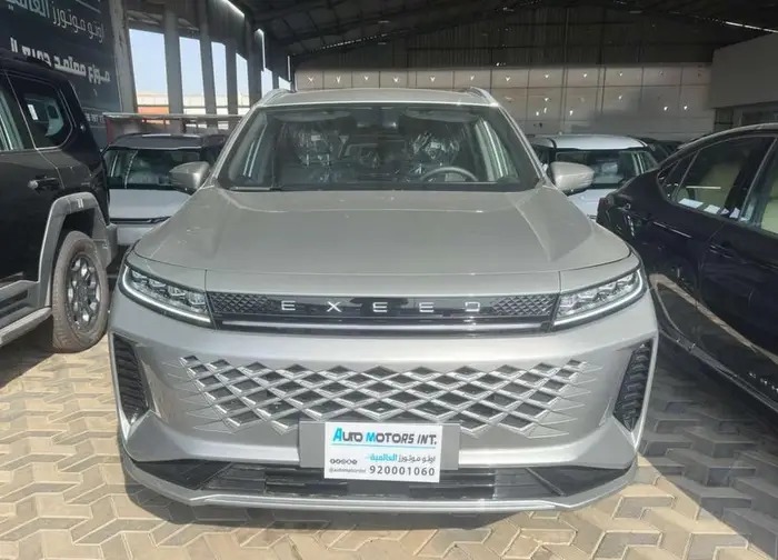 اكسيد LX موديل 2027 سعودي تيربو أصفار في جده
