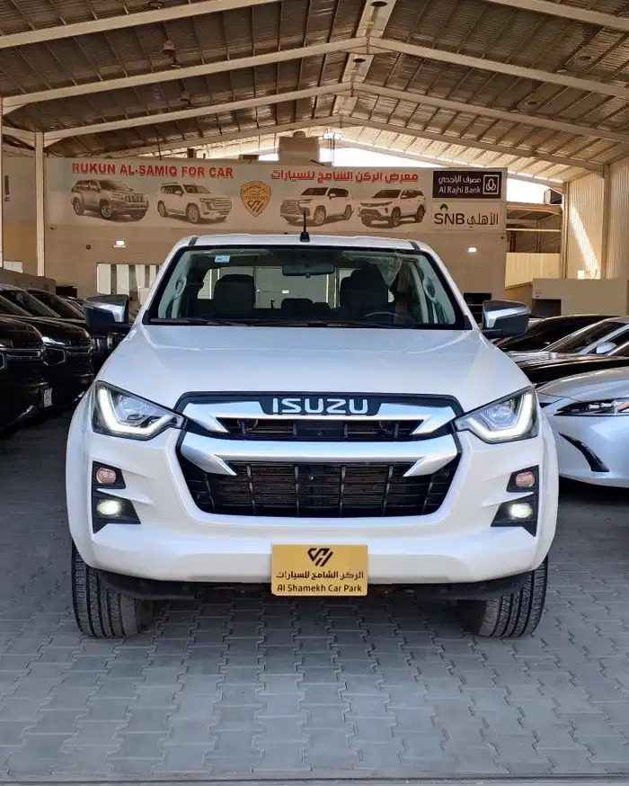 ايسوزو ديماكس ال اس ديزل قير اوتوماتيك في الرياض