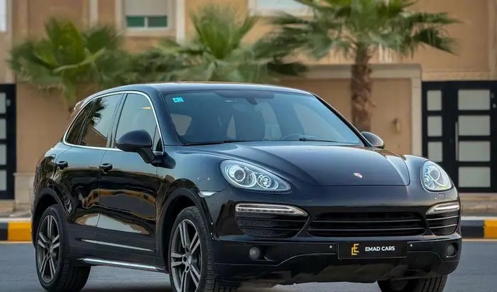 بورش كايين V6 2012 اسود سعودي