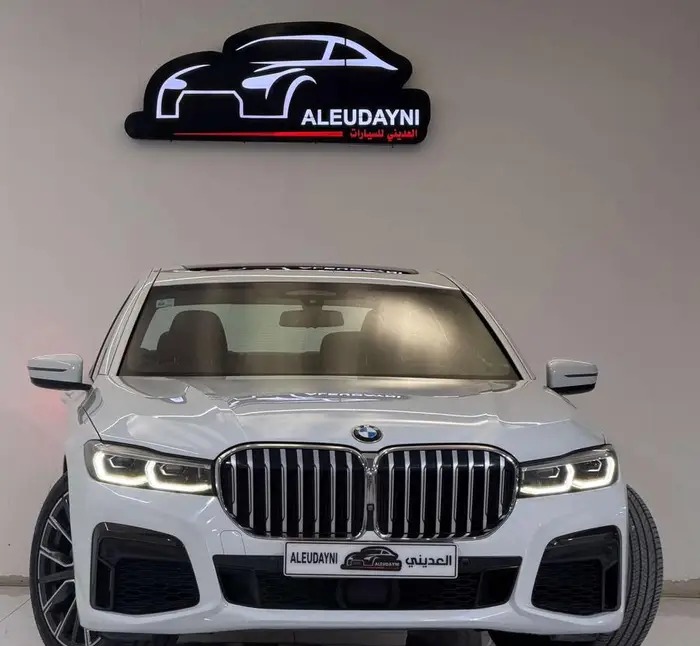بي ام دبليو موديل 2021 740LI