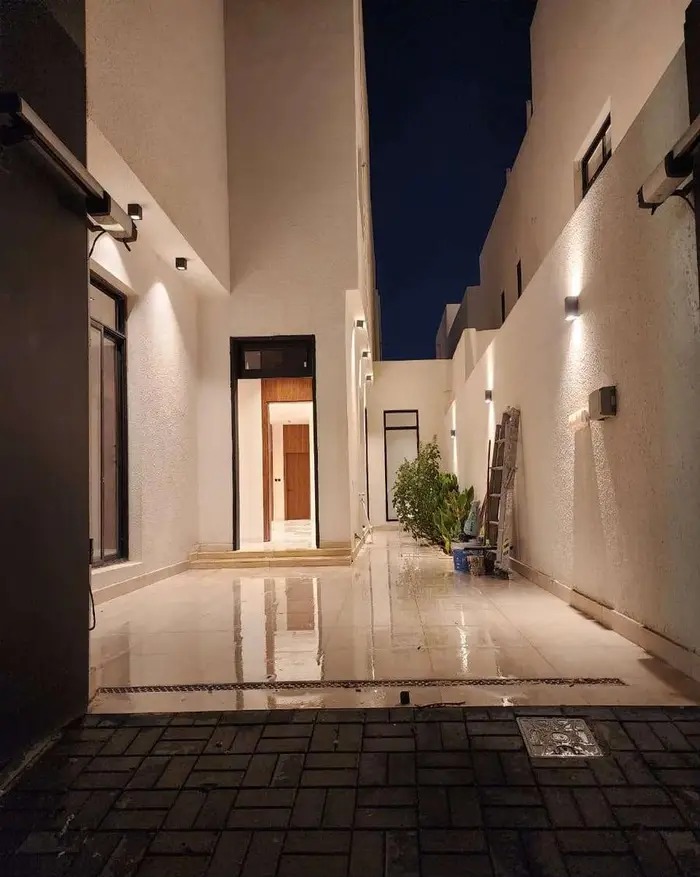 دور أرضي مستقل للإيجار حي الرمال في الرياض
