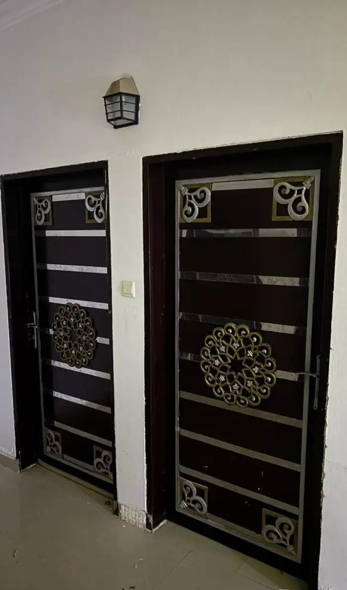 دور اول و شقة للإيجار في طويق نجم الدين