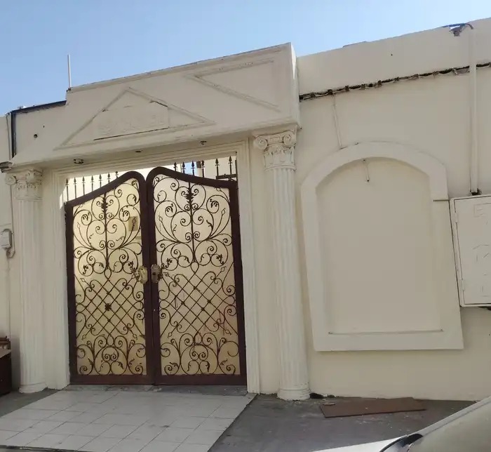 دور سكني مكون غرف ستديوهات مناسب للافراد