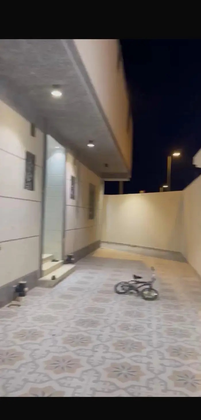دور للايجار حمراء الاسد ه4 او البيع