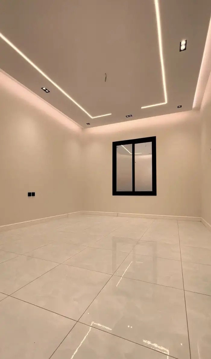 شقة 6 غرف ب 580 الف فقط- الشرائع