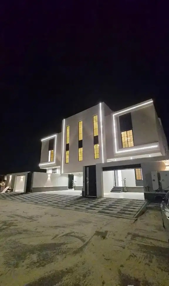 شقة فاخرة ضاحية الجبيل حي العزيزية