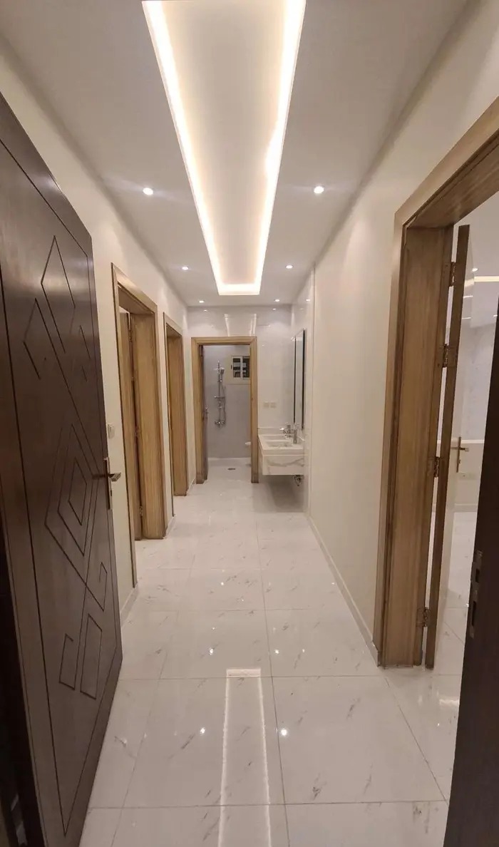 شقق تمليك 4غرف جديده فاخرة بالقيم موقع ممتاز