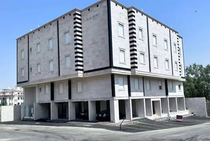 شقق جديدة فاخرة للإيجار السنوي في حي الشرائع