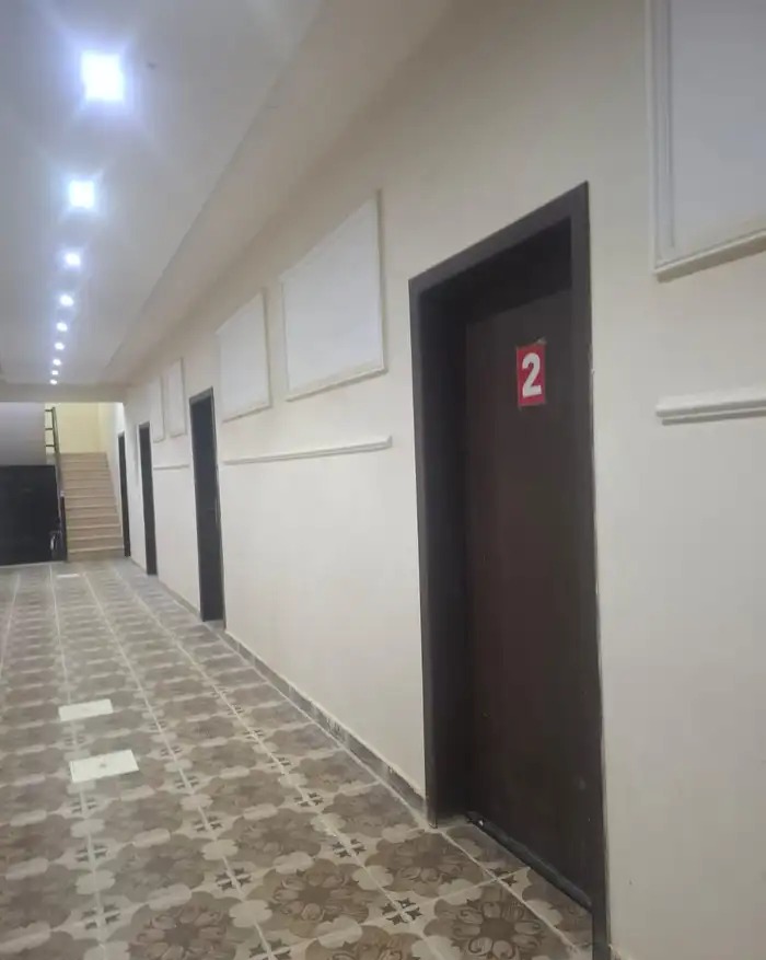 شقق عزاب شامل الكهرباء والماء 650 شامل في الرياض