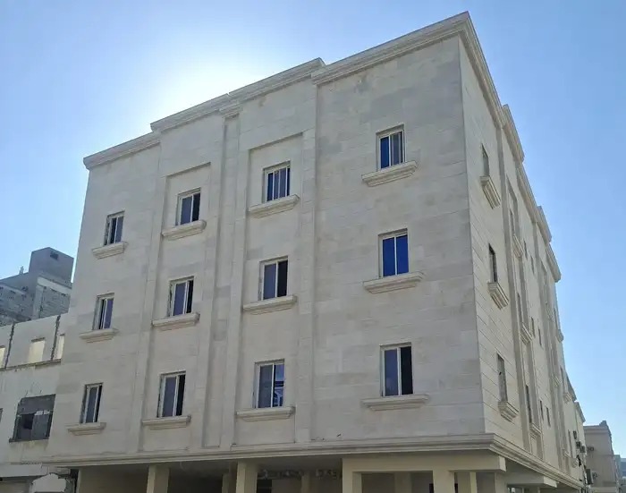 عمارة جديده مؤجره بالكامل ع شيكين بدخل 11