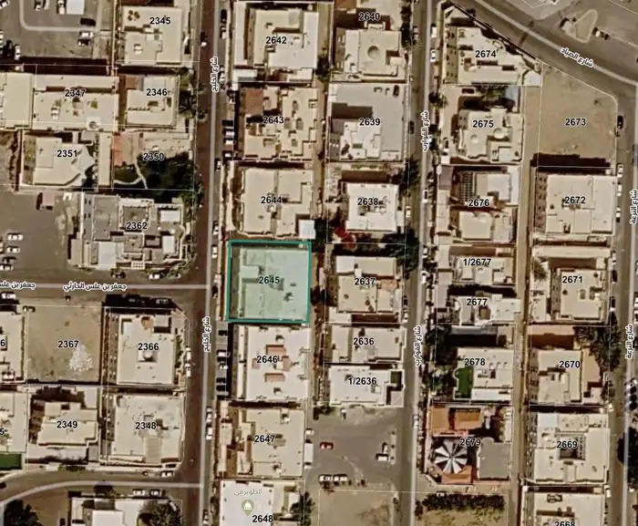 عمارة في حي العوالي بمكة المكرمة