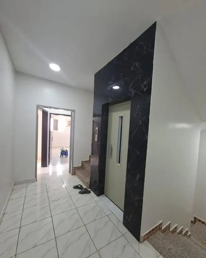 عماره للايجار في حي ظهرة لبن