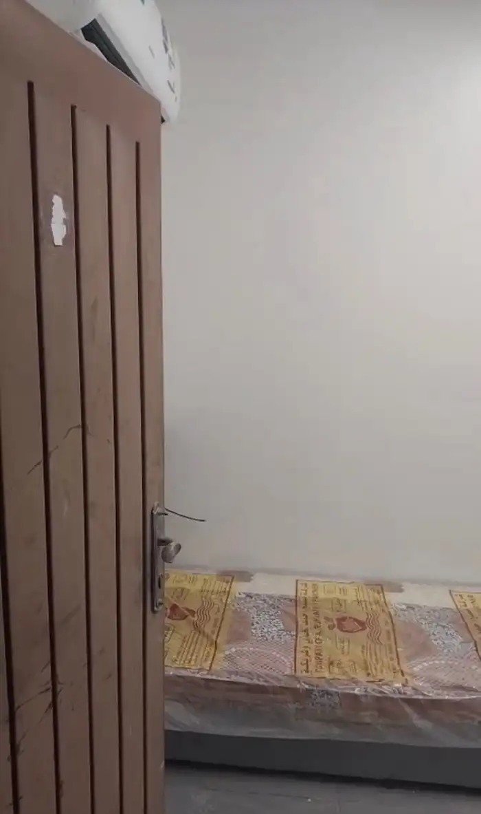 غرفة مؤثثة للإيجار بحي الملقا