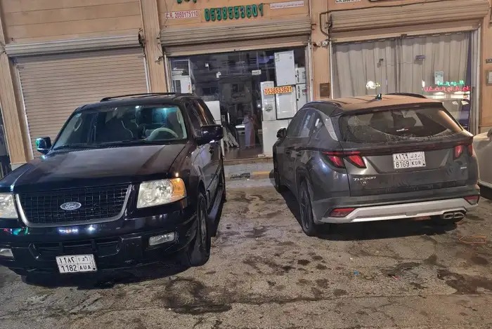 فورد اكسبديشن 2004 ممشى 455 الف