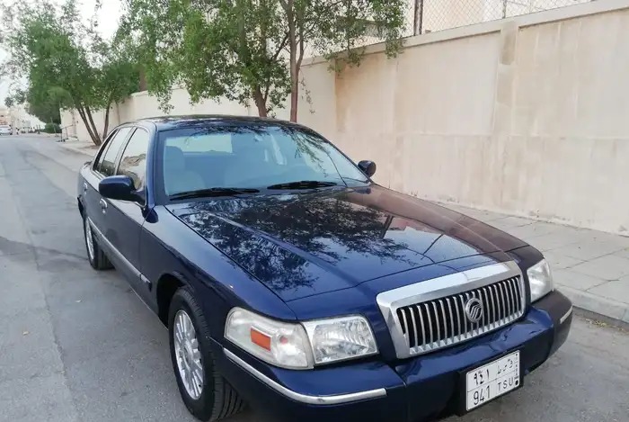 فورد ماركيز 2006 (ممشى قليل)