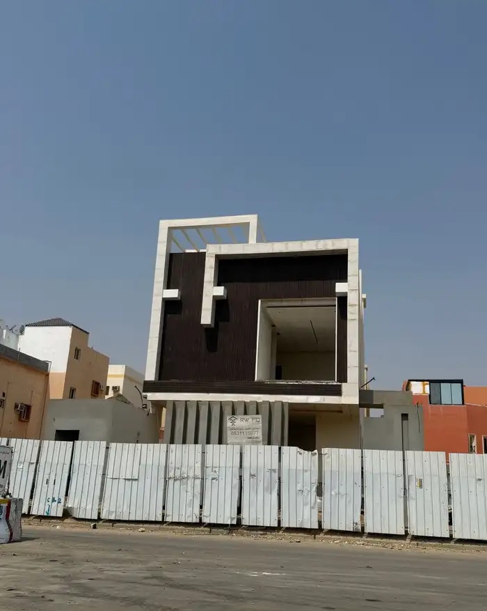فيلا بحي الفلاح 450 م