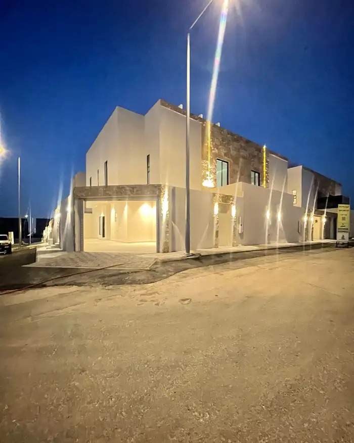 فيلا دبلكس مساحه306م شارعين جنون الرياض ديراب نمار