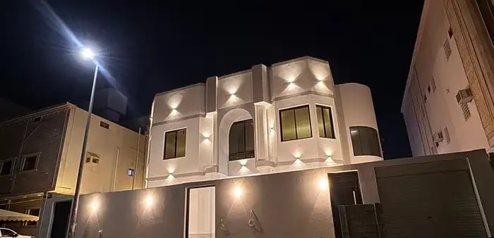 فيلا فخمه ومميزه جديده في الوسام1الحي في الرياض
