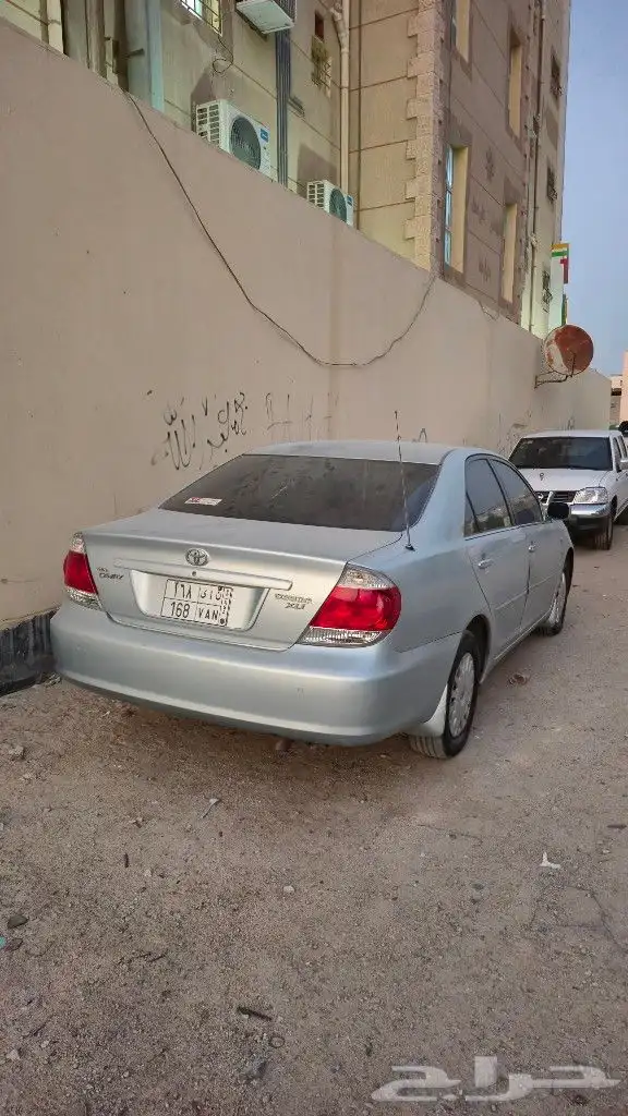 كامري 2005 في المبرز