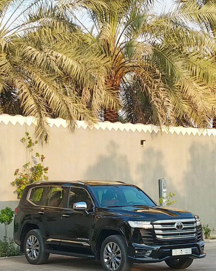 لاندكروزرvxr 2024 فل سعودي مالك واحد
