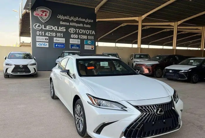 لكزس ES 250 AA 2025 سعودي