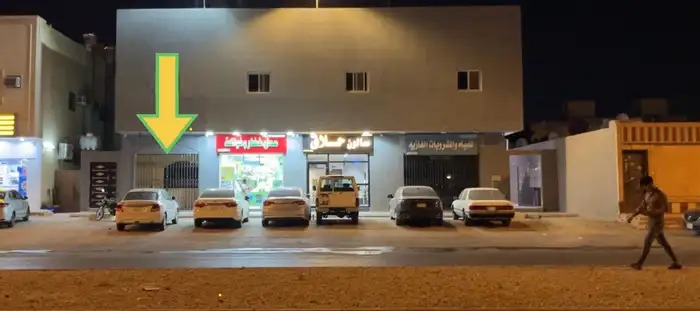 للإيجار محل بحي الحزم