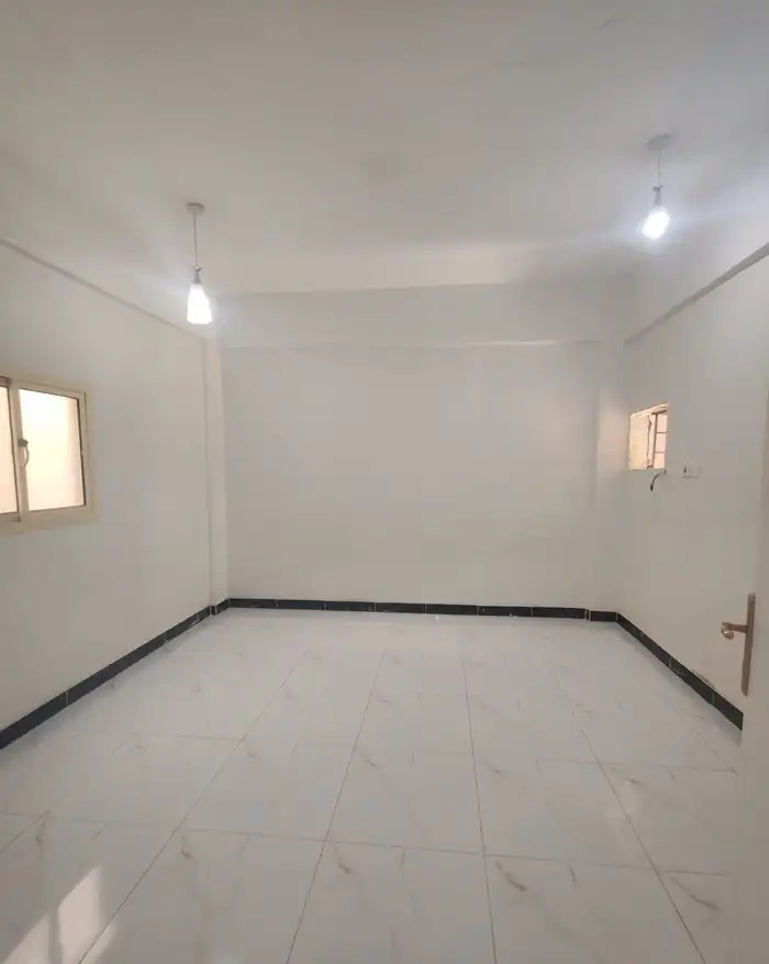 للايجار شقة بحي الفيصلية الجنوبية