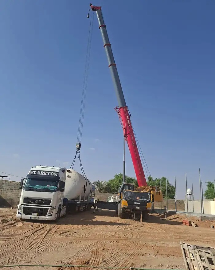 متوفر لدينا جميع معدات الثقيله حسب الطلب