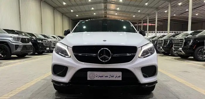 مرسيدس GLE43 موديل 2019 ابيض AMG ماشيه 134000كم