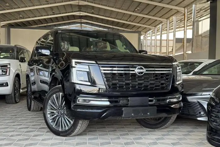 نيسان باترول فل كامل بلاتنيوم تيربو وارد في الرياض