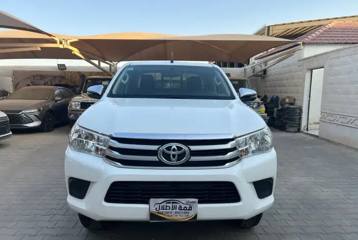 هايلوكس ديزل 2024 قير اوتوماتيك نظيف جدا في بريدة