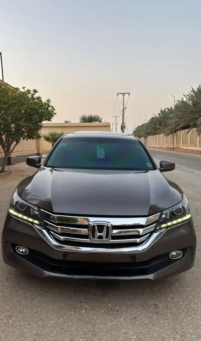 هوندا اكورد 2016