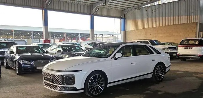 هيونداي ازيرا كاليجرافي 2025 وارد كوريا في جده